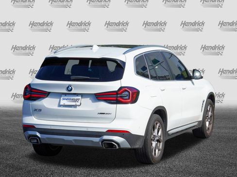 Used 2024 BMW X3 xDrive30i w/ Premium Package AWD/4WD image 8