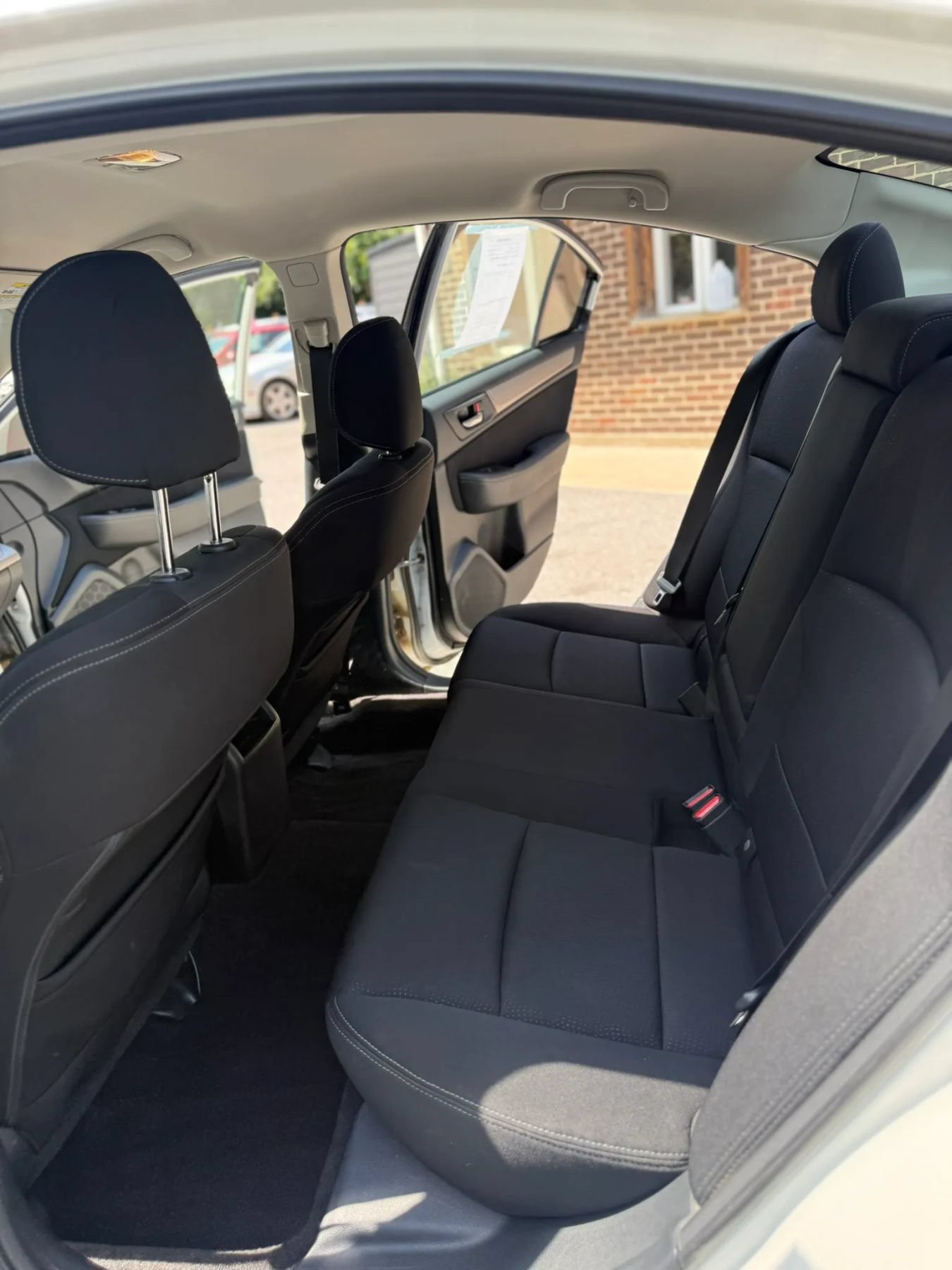 Used 2015 Subaru Legacy 2.5i Premium AWD/4WD image 22