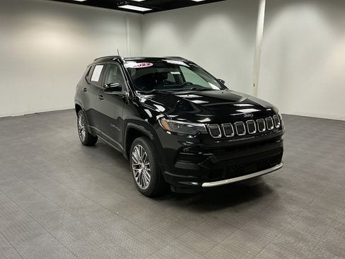 Used 2022 Jeep Compass Limited w/ Elite Group AWD/4WD image 7
