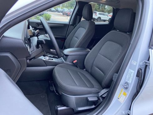 Used 2025 Ford Escape Active image 17