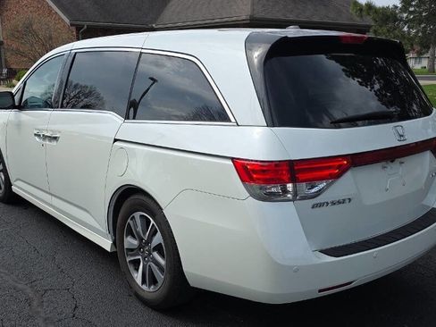 Used 2014 Honda Odyssey Touring Elite image 5