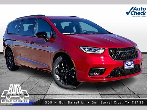 New 2026 Chrysler Pacifica Select w/ S Appearance Package FWD image 1