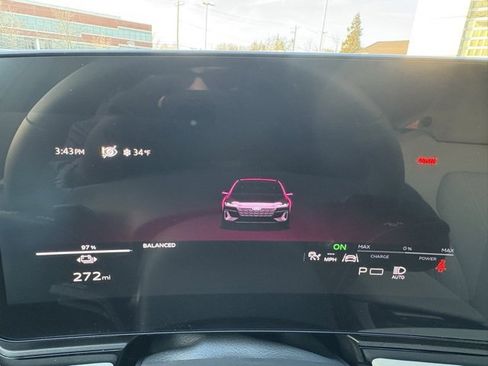 New 2025 Audi A6 e-tron Premium Plus image 18