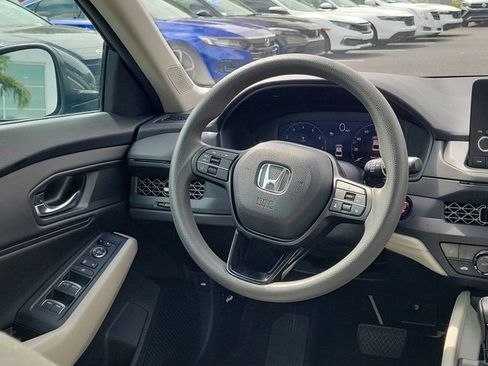 Certified 2023 Honda Accord EX image 3
