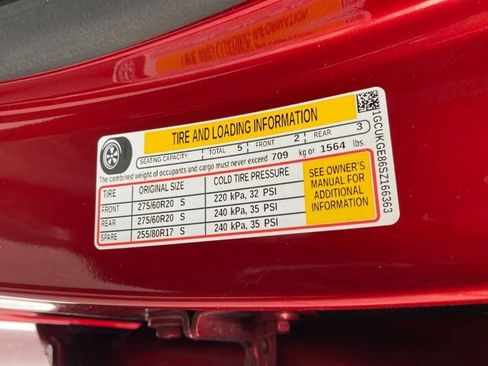 Certified 2025 Chevrolet Silverado 1500 LTZ AWD/4WD image 27