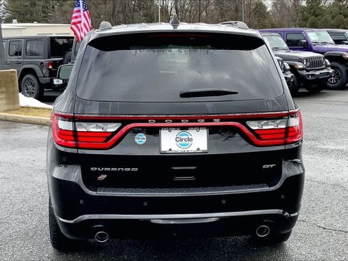 Used 2023 Dodge Durango GT image 4