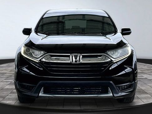 Used 2017 Honda CR-V LX image 2