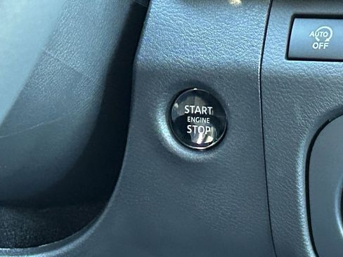 New 2026 Nissan Frontier SV w/ SV Convenience Package image 15