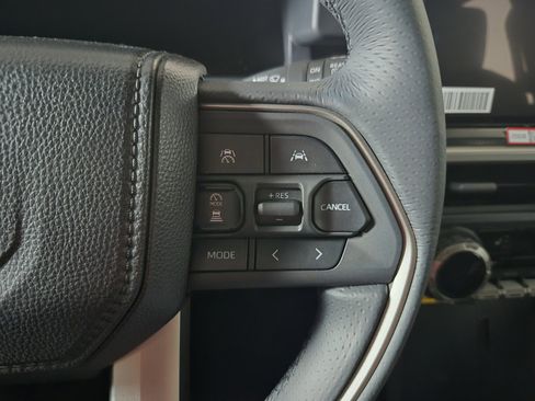 New 2026 Toyota 4Runner 4WD image 21