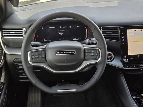 New 2026 Jeep Grand Wagoneer Limited AWD/4WD image 25