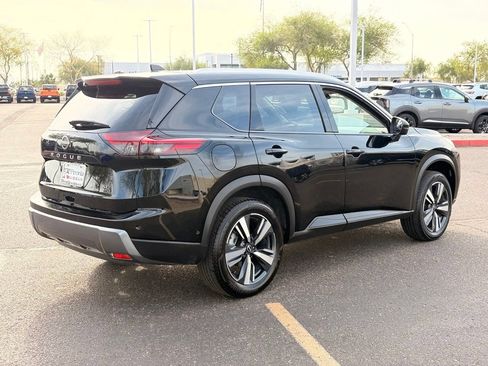 Certified 2026 Nissan Rogue SL FWD image 7