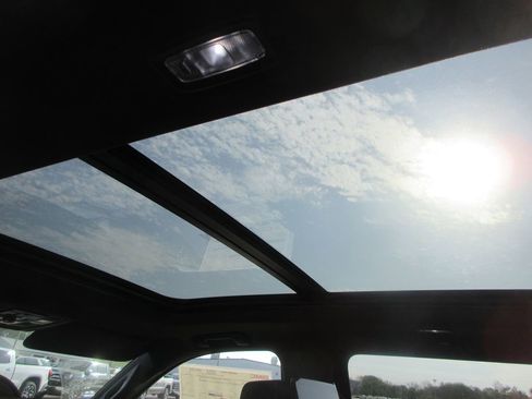 New 2026 GMC Yukon XL AT4 image 14