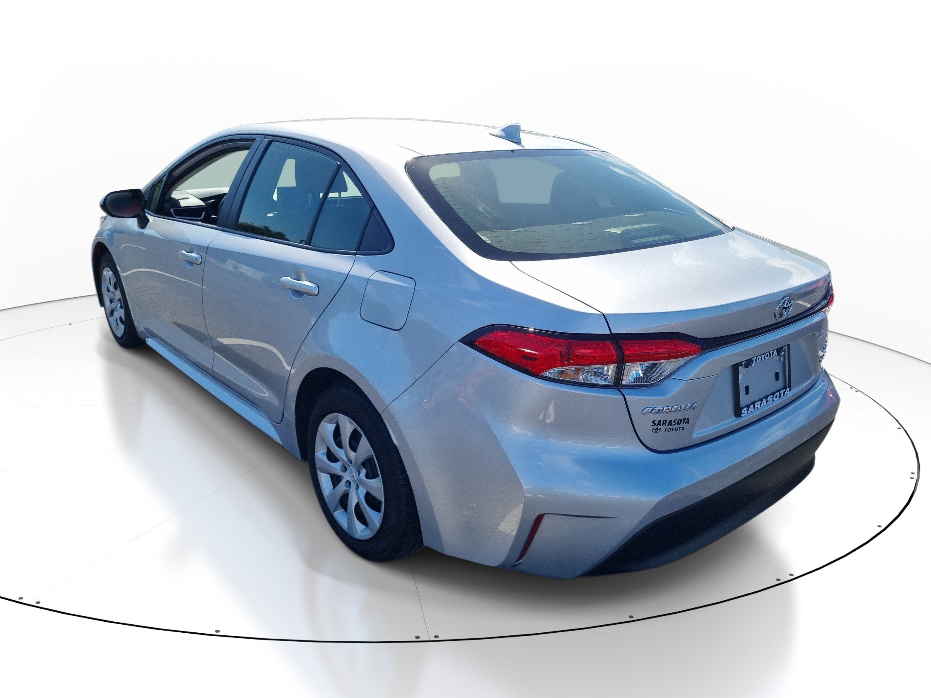 Certified 2026 Toyota Corolla LE FWD image 4