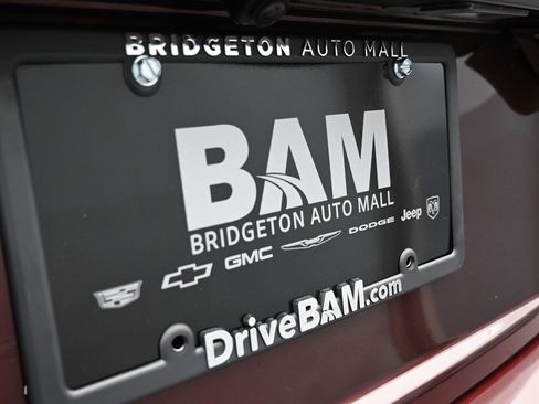 Used 2024 Nissan Altima 2.5 SV FWD image 28