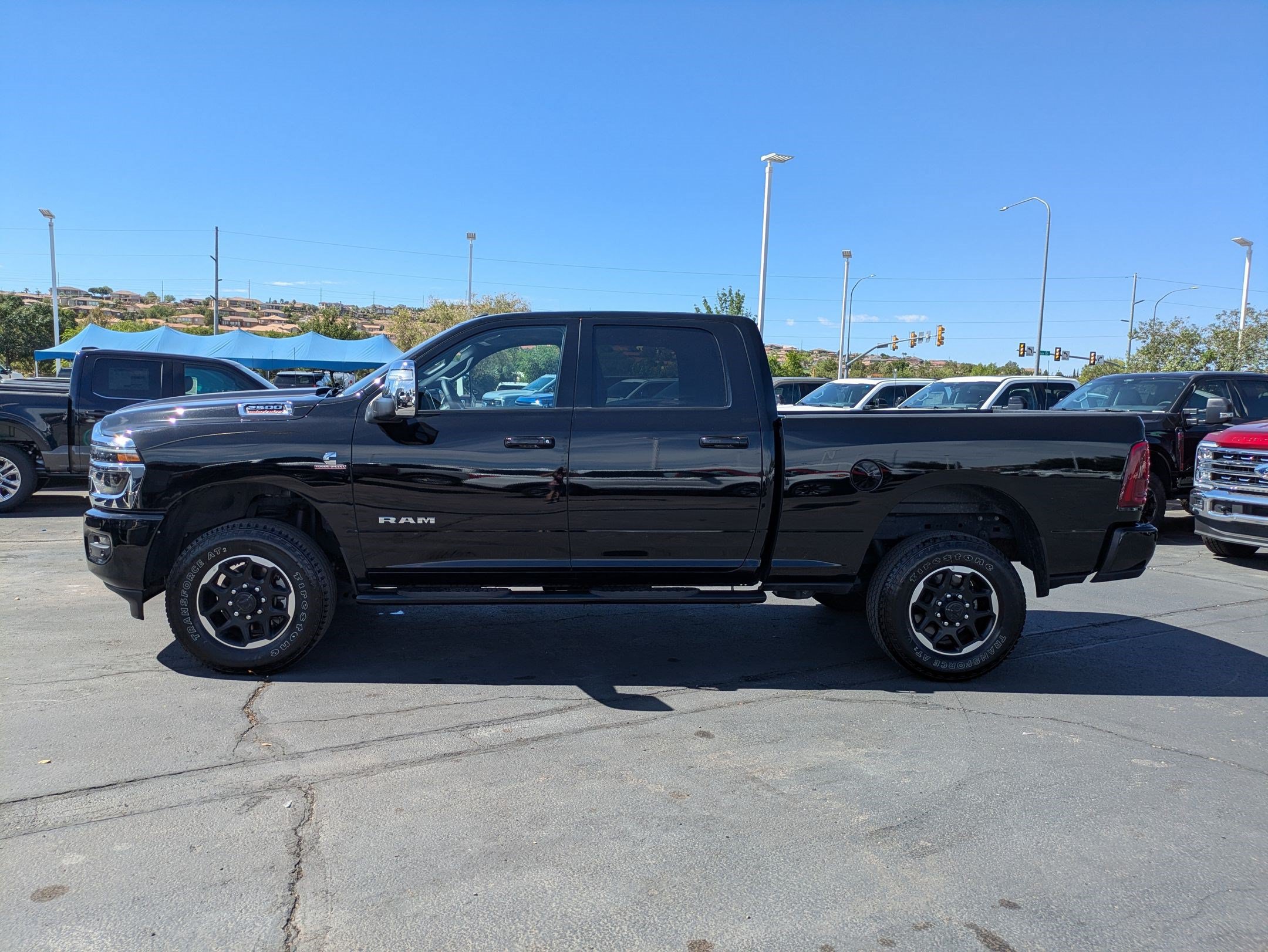 Used 2025 RAM 2500 Laramie AWD/4WD image 6