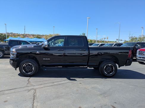 Used 2025 RAM 2500 Laramie AWD/4WD image 6