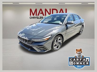 Used 2025 Hyundai Elantra SEL