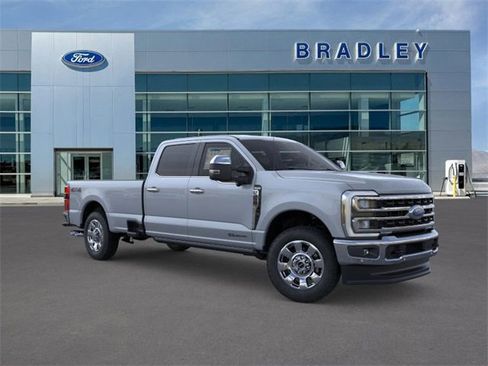New 2025 Ford F250 King Ranch w/ Chrome Package image 7