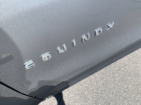 Certified 2024 Chevrolet Equinox LT FWD image 30