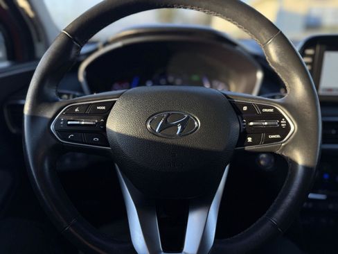 Used 2019 Hyundai Santa Fe AWD image 17