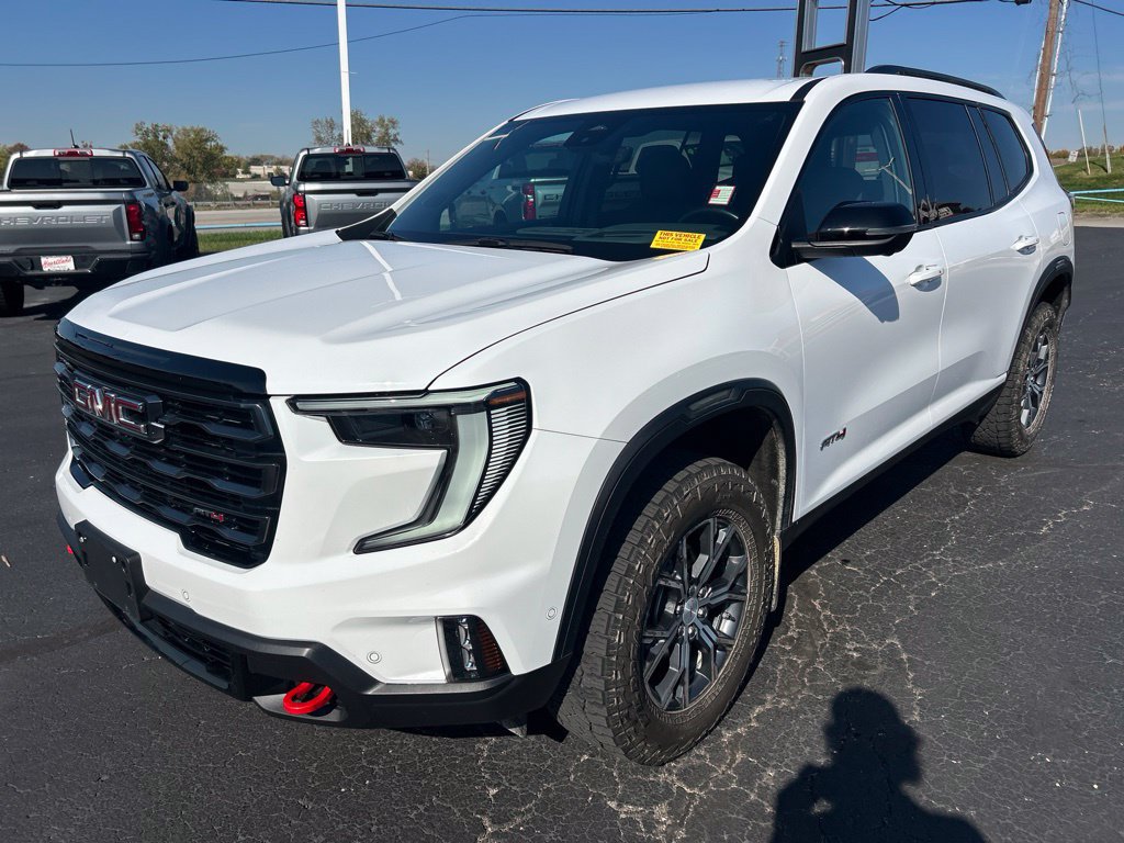 Used 2024 GMC Acadia AT4 w/ Super Cruise Package AWD/4WD image 9