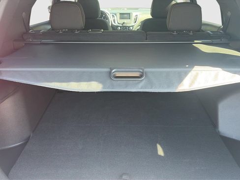 Used 2023 Chevrolet Equinox LT AWD/4WD image 30