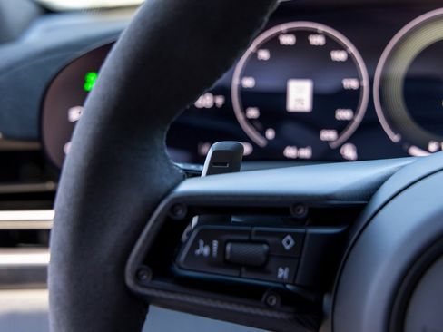 New 2025 Porsche Taycan Turbo GT image 40