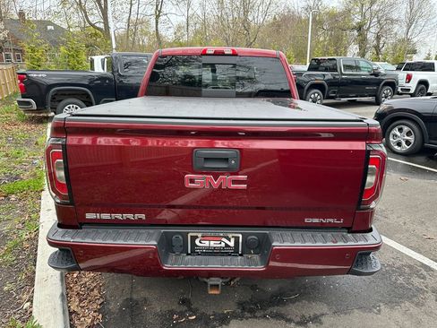 Used 2017 GMC Sierra 1500 Denali w/ Denali Ultimate Package AWD/4WD image 5