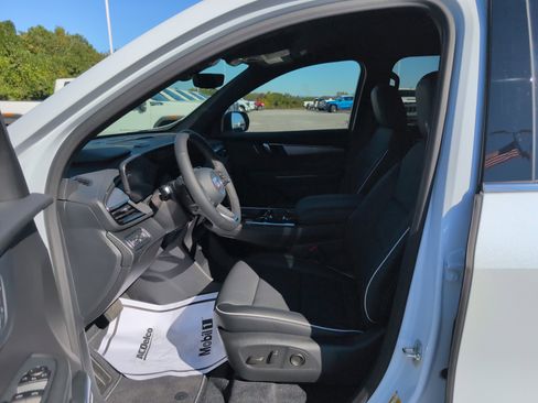 New 2026 Buick Enclave Preferred w/ Power Package image 14