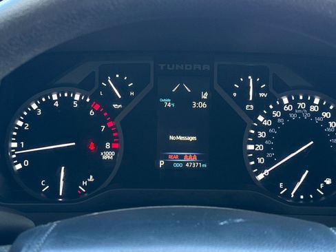 Used 2022 Toyota Tundra SR w/ SR Tow Package RWD image 28