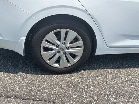 Certified 2025 Nissan Sentra S FWD image 12