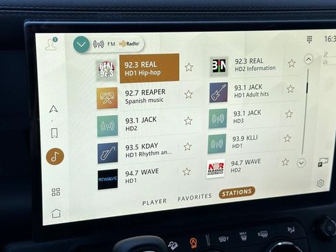 New 2026 Land Rover Defender 110 OCTA AWD/4WD image 22