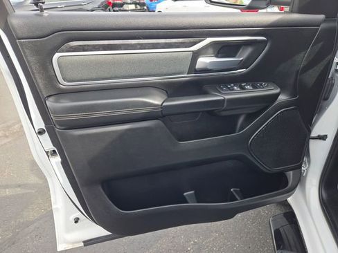 Used 2022 RAM 1500 Big Horn AWD/4WD image 18