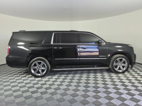 Used 2016 GMC Yukon XL Denali w/ Open Road Package AWD/4WD image 8