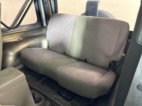 Used 2004 Jeep Wrangler Rubicon AWD/4WD image 30
