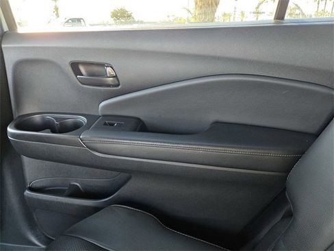 Used 2022 Honda Passport EX-L image 13