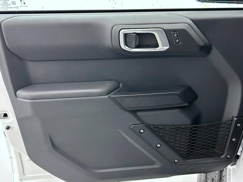 New 2026 Ford Bronco Outer Banks AWD/4WD image 9