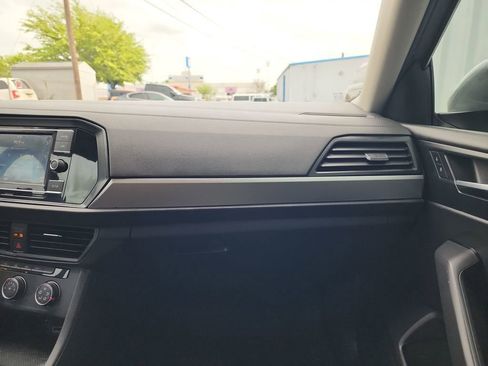 Used 2019 Volkswagen Jetta S w/ Driver Assistance Package image 32