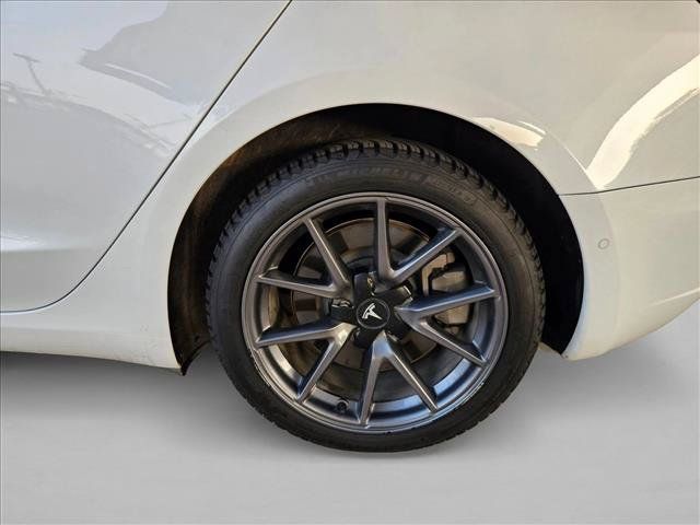 Used 2021 Tesla Model 3 Long Range AWD/4WD image 19