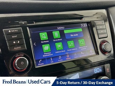 Used 2018 Nissan Rogue SV w/ Premium Package image 17