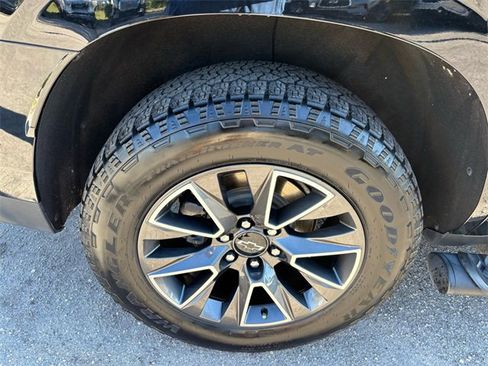 Used 2023 Chevrolet Tahoe Z71 image 21