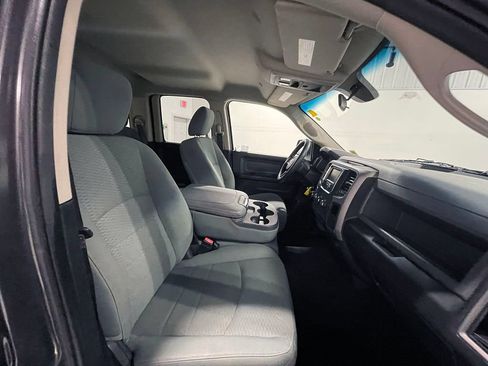 Used 2017 RAM 1500 Express w/ Express Value Package AWD/4WD image 21