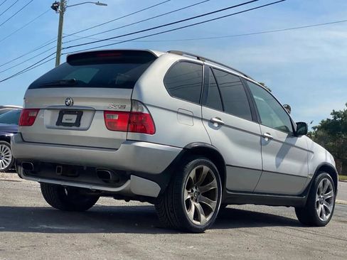 Used 2006 BMW X5 4.8is AWD/4WD image 6