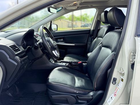 Used 2017 Subaru Crosstrek 2.0i Limited AWD/4WD image 10