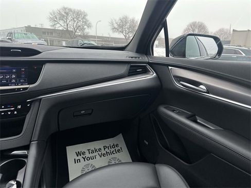 Certified 2023 Cadillac XT5 Luxury image 32