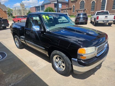 Used 1999 GMC Sierra 1500 SLE w/ Convenience Plus Group RWD image 2