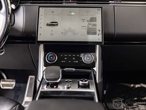 Used 2023 Land Rover Range Rover SE AWD/4WD image 39