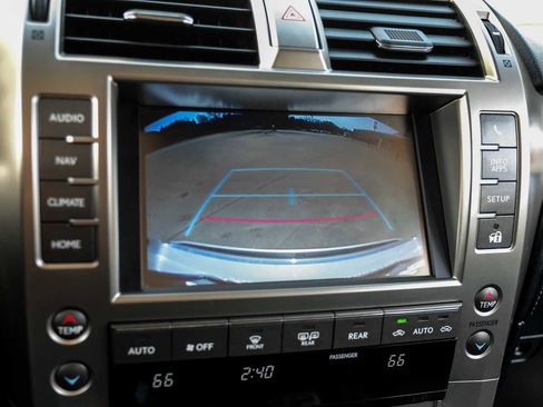 Used 2017 Lexus GX 460 Premium image 23