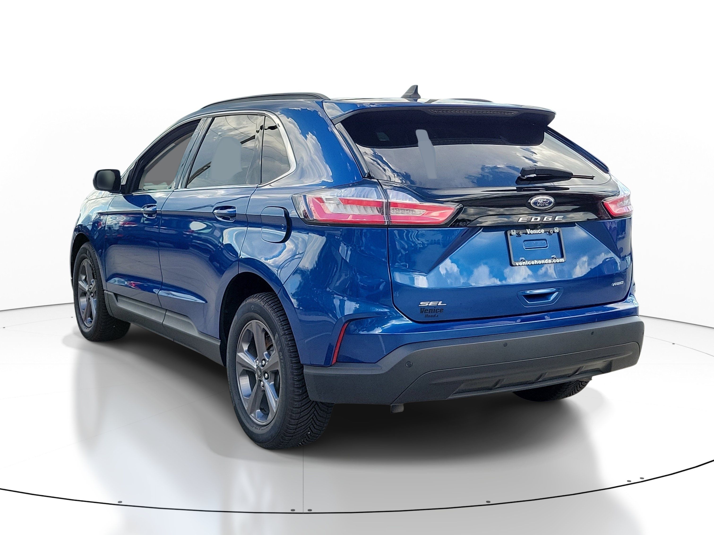 Used 2022 Ford Edge SEL w/ Sport Appearance Package AWD/4WD image 4