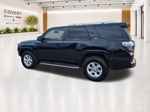 Used 2015 Toyota 4Runner SR5 Premium RWD image 7
